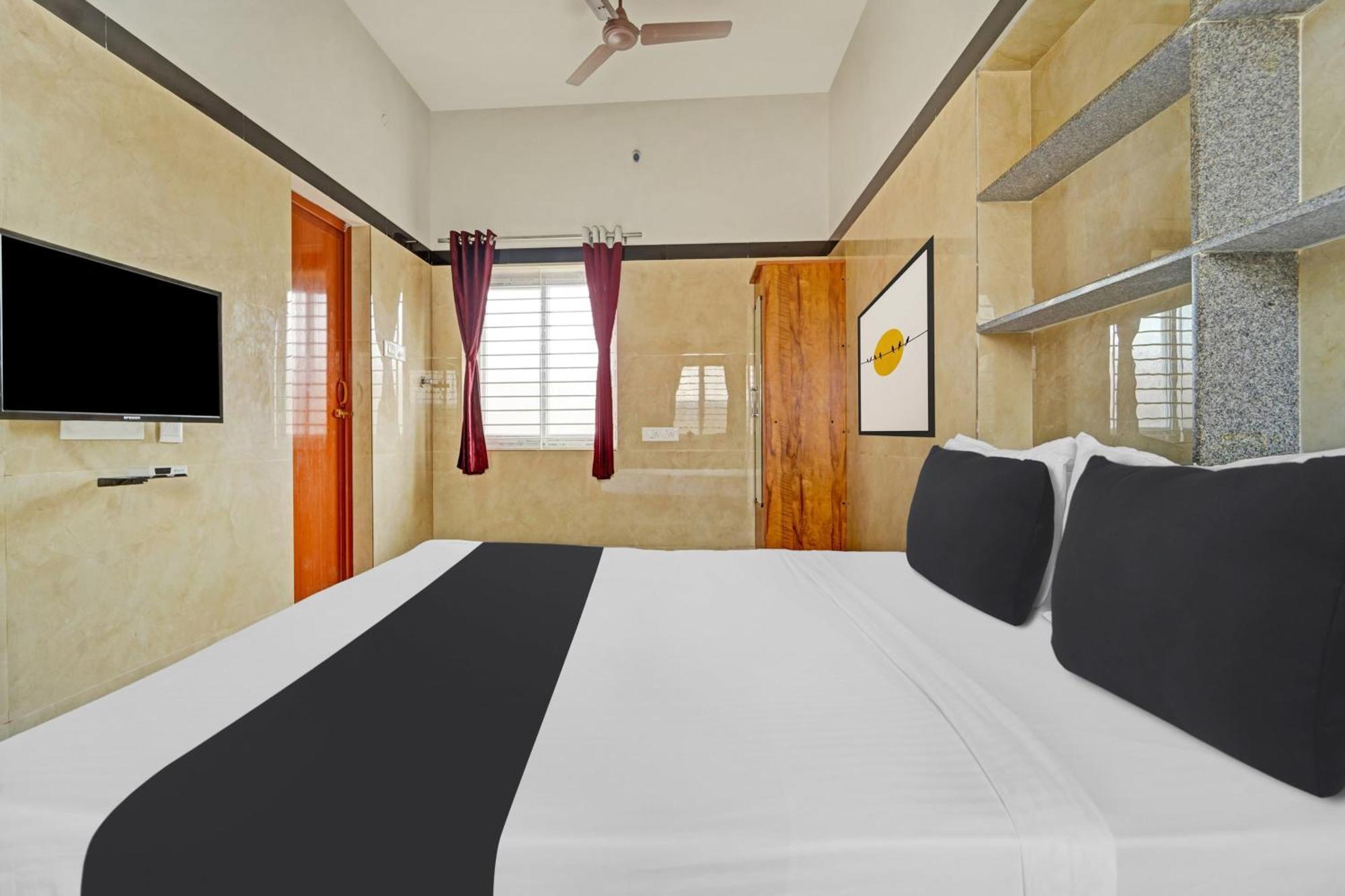 Super Hotel O Jaganath Nagar Near Hopes College Pilamedu ภายนอก รูปภาพ