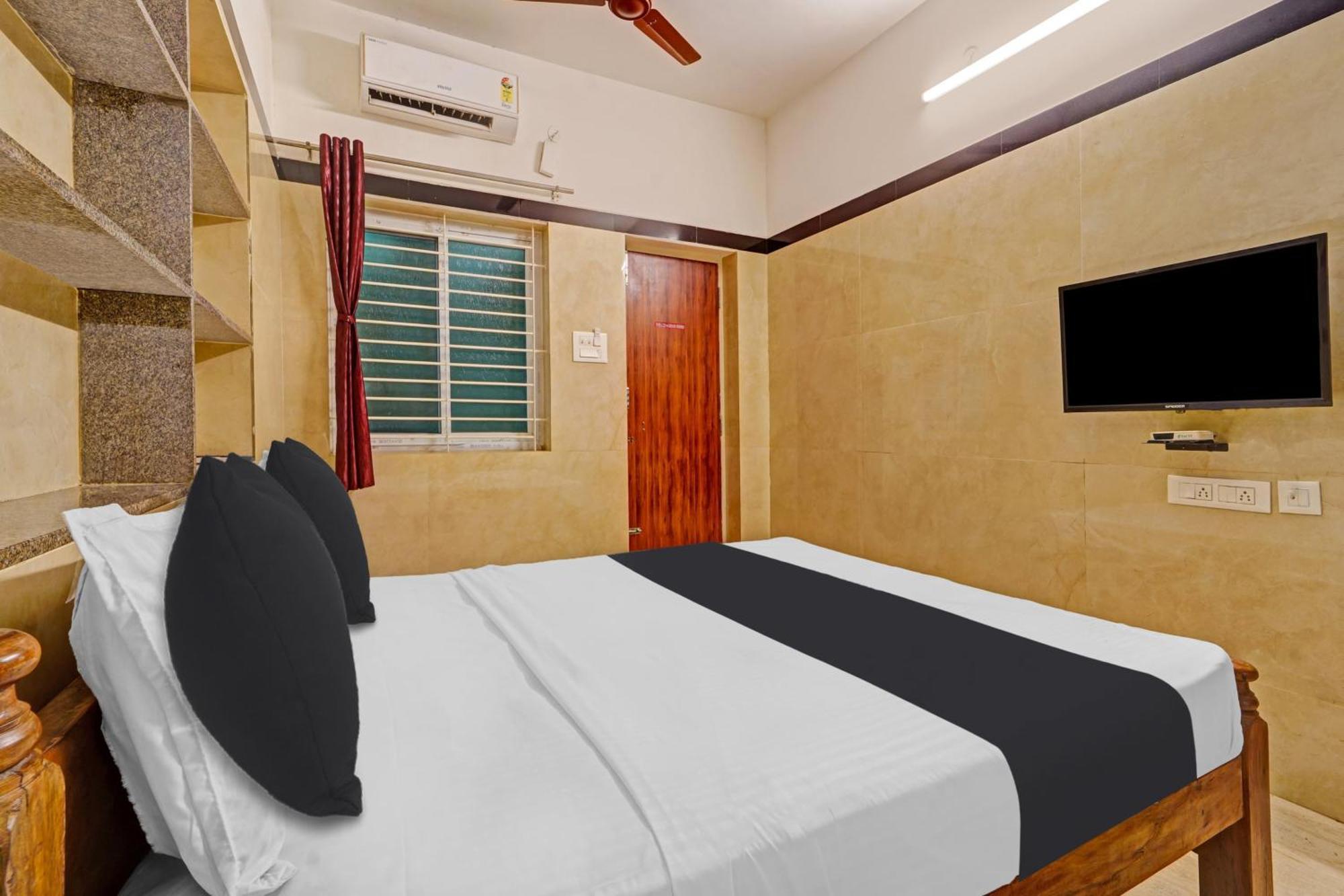 Super Hotel O Jaganath Nagar Near Hopes College Pilamedu ภายนอก รูปภาพ