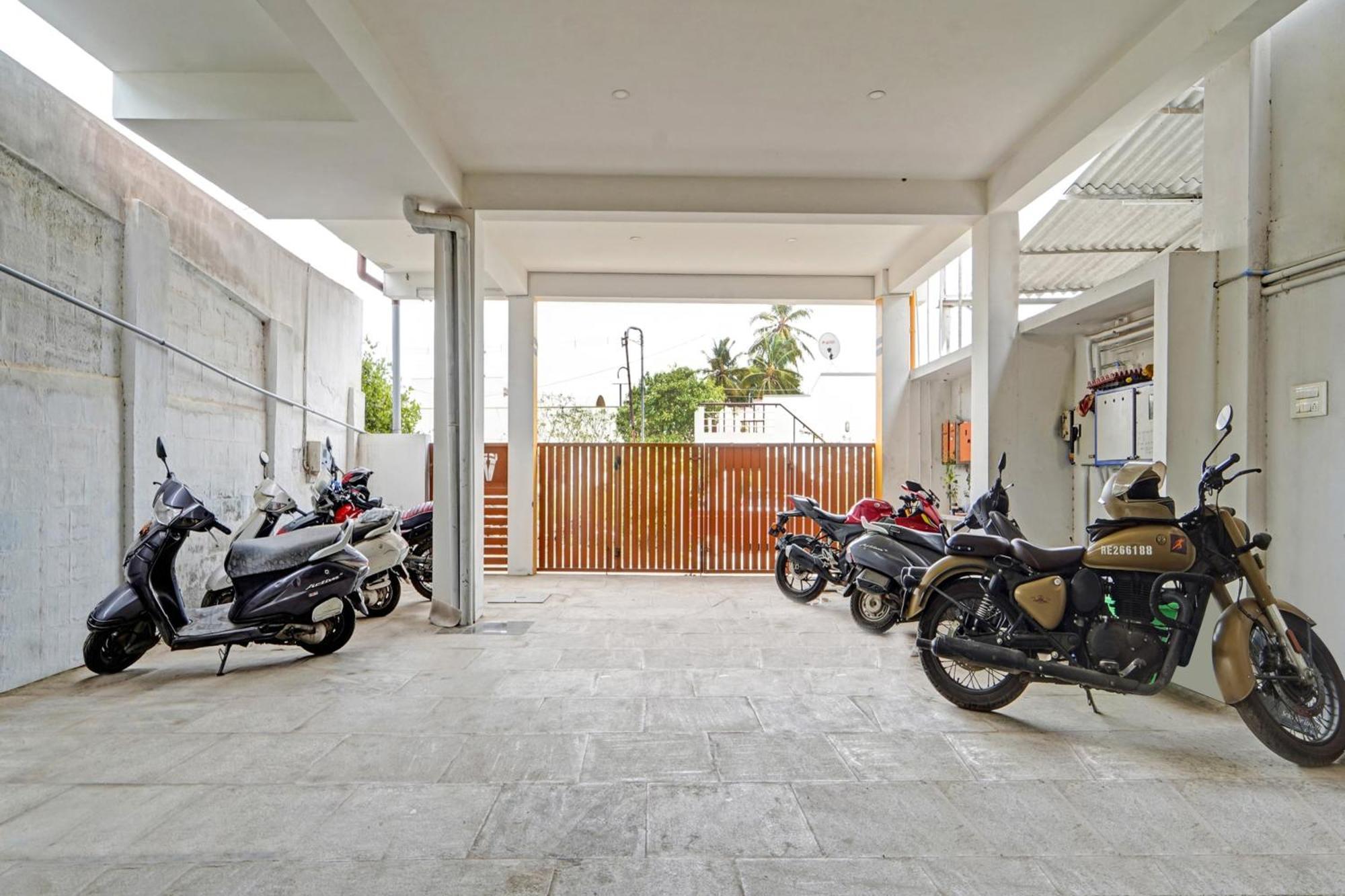 Super Hotel O Jaganath Nagar Near Hopes College Pilamedu ภายนอก รูปภาพ